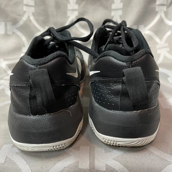 Youth Nike Baskeball Shoe "Hustle" - Picture 6 of 8